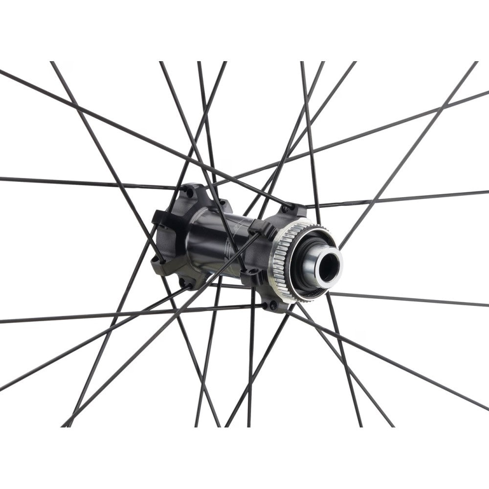 Shimano Road Carbon Wheelset | Ultegra WH-R8170-C60-TL for 11/12-Speed