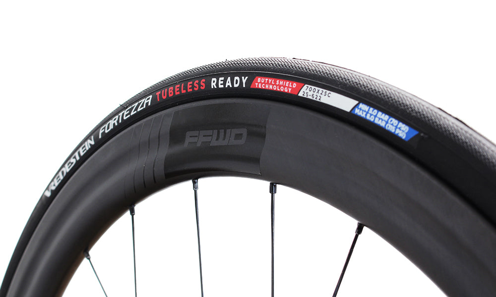 The Benefits of Tubeless Tires - A guide from Cycling Boutique / FFWD