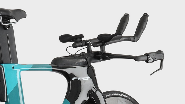 Felt Triathlon Race Bike | IAx Advanced Ultegra Di2 - Cycling Boutique