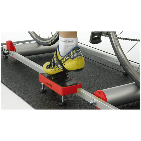 Minoura Japan Indoor Trainers | MOZ-Roller w/ Step & Guard - Cycling Boutique