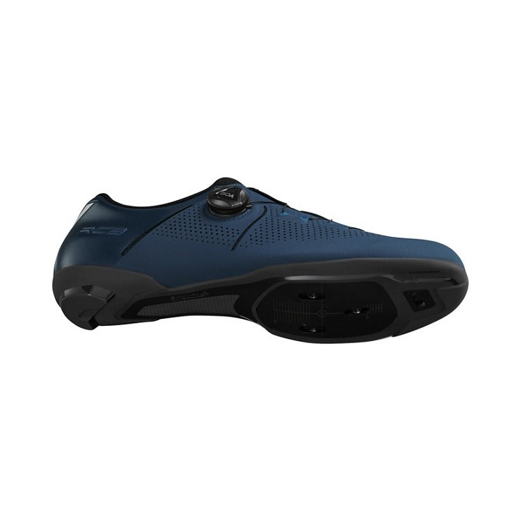 Shimano Road Clipless Shoes | RC302 Wide for Performance Cycling