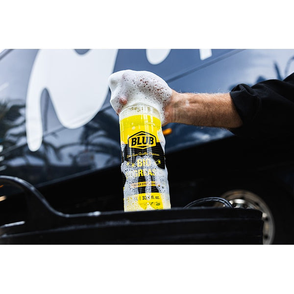 Blub Bio Degreaser cleaner bottle, eco-friendly and powerful, designed for bike maintenance and grease removal.