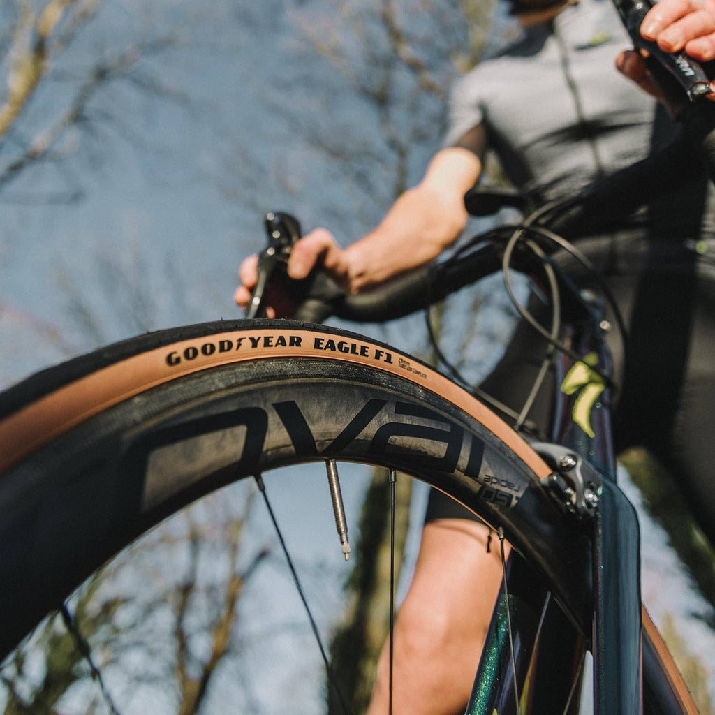 Goodyear Pneumatico da strada Eagle F1 R Tubeless 700 x 34, Oro | Bikeinn Goodyear Pneumatico da strada Eagle F1 R Tubeless 700 x 34, Oro | Bikeinn