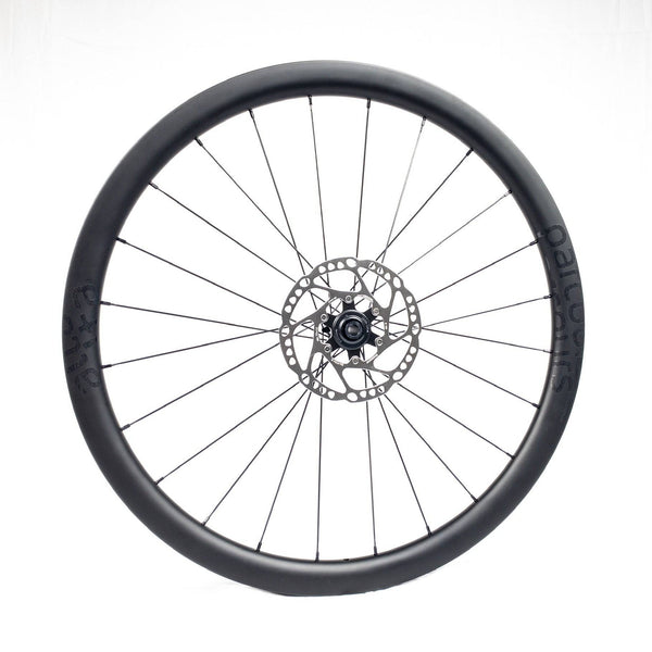 Parcourse Gravel Wheelset | Alta 650B Disc, Carbon Tubeless-Ready, Center Lock Disc Brake, Through-Axle - Cycling Boutique