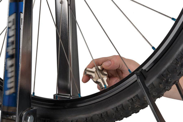 Park Tool Triple Spoke Wrench | with .127inch / .130inch / .136inch spoke nipple sizes SW-7.2 - Cycling Boutique