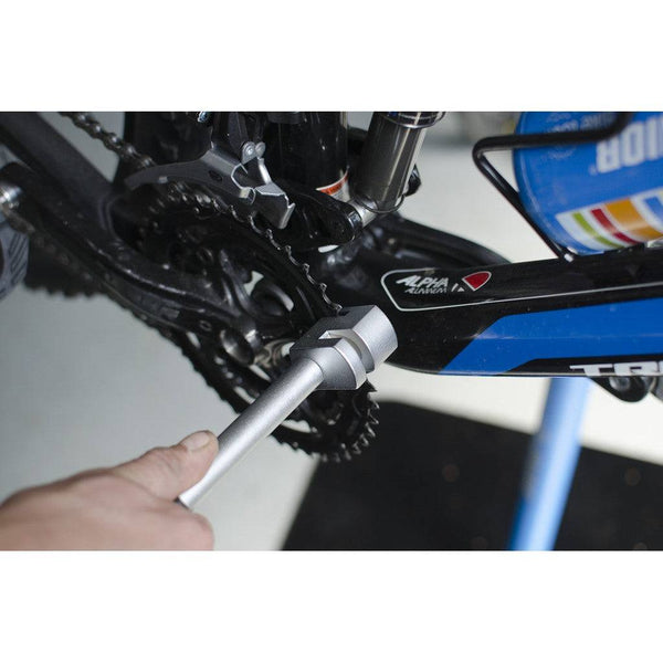 Unior Crankset & Pedal En Chain Ring Truing Fork - Cycling Boutique